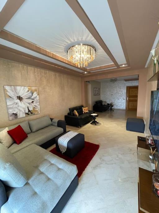 Big Luxury Apartment Near Airport Nouaceur Екстериор снимка