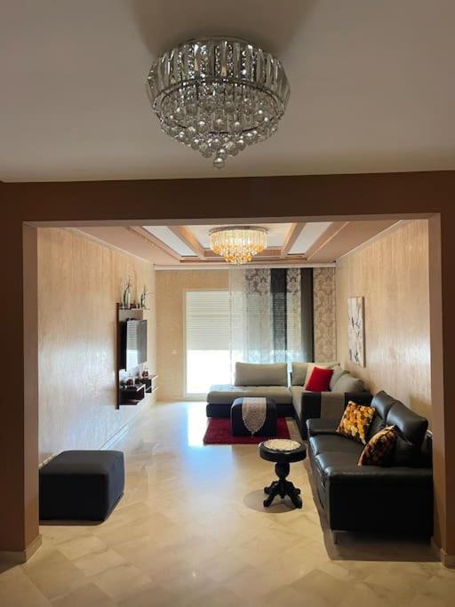 Big Luxury Apartment Near Airport Nouaceur Екстериор снимка