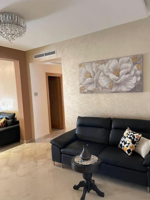 Big Luxury Apartment Near Airport Nouaceur Екстериор снимка